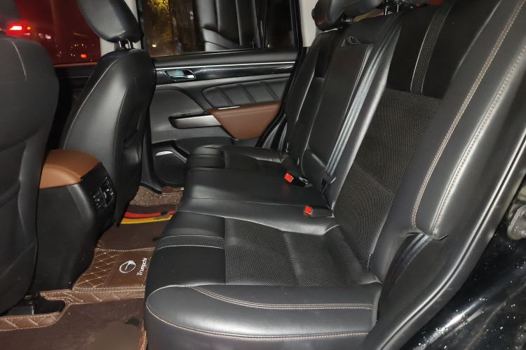 Used GAC Trumpchi GS7 2017 320T Two-Wheel-Drive Luxury Smart Connectivity Model