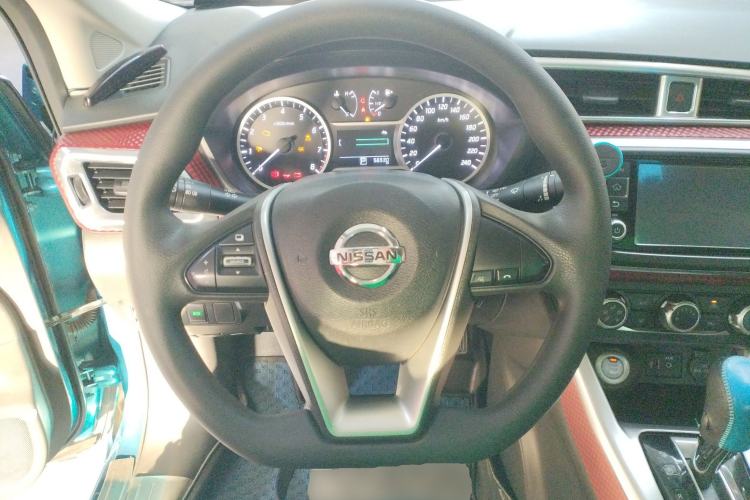 Used Nissan Lannia 2016 1.6L CVT Smart Cool Edition
