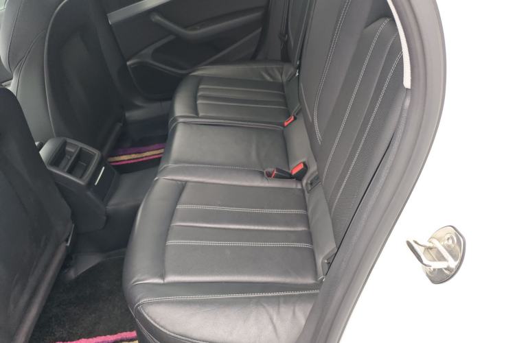 Used Audi A4L 2022 40 TFSI Fashion Dynamic Model
