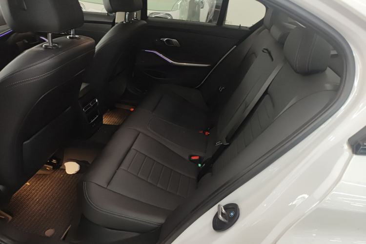 Used BMW 3 Series 2021 325i M Sport Night Edition package
