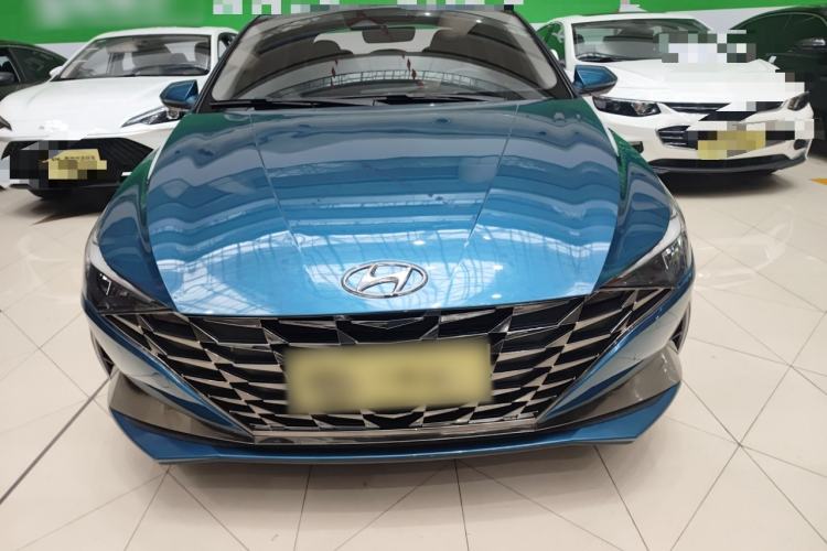 Used Hyundai Elantra 2021 1.5L CVT LUX Prestige Edition
