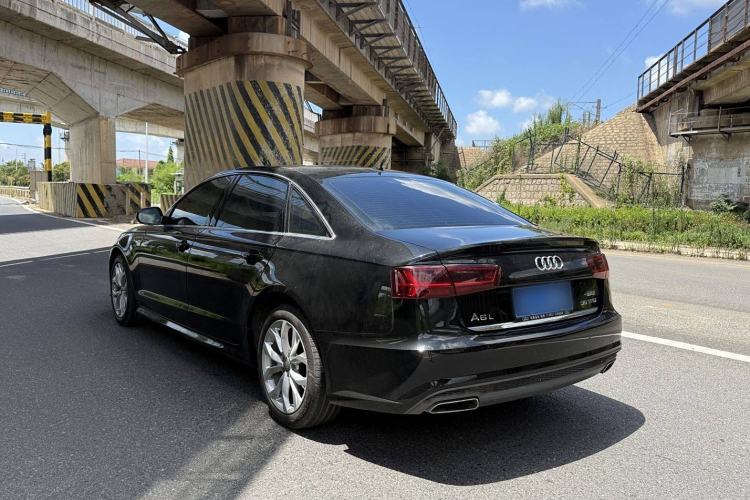 Used Audi A6L 2018 30th Anniversary Edition 35 TFSI Fashion Model
