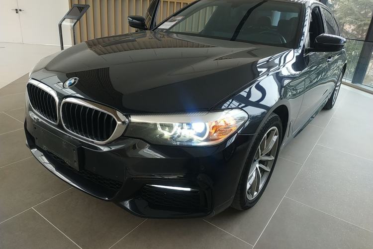 Used BMW 5 Series 2018 525Li M Sport Package