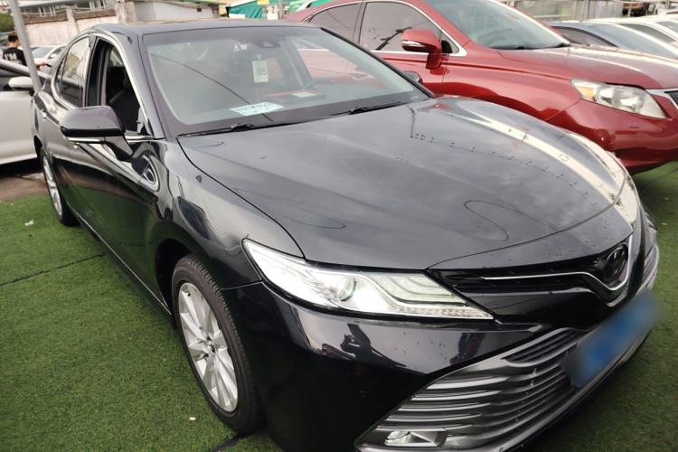 Used Toyota Camry 2019 Revised Version 2.0G Luxury Edition
