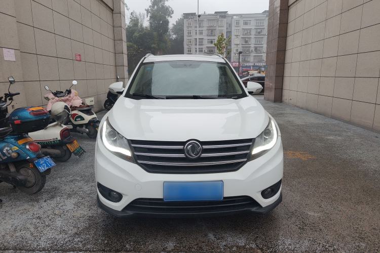 Used Dongfeng Fengon 580 2016 1.5T Manual Luxury Version