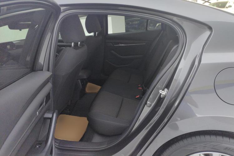 Used Mazda Mazda 3 Axela 2022 2.0L Automatic Zhiqing Edition
