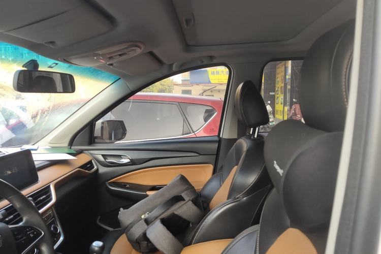 Used Wuling Hongguang S3 2018 1.5L Manual Luxury Model China V Standard
