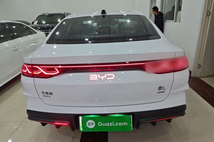 Used BYD Qin L 2025 DM-i Smart Drive 80KM Leading Model
