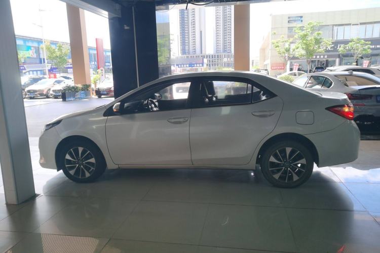 Used Toyota Levin 2014 1.8 GS CVT Elite Edition
