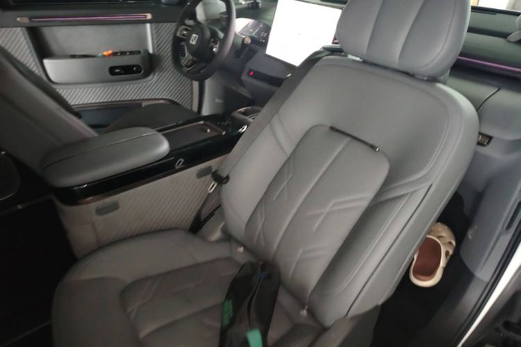 Used Zeekr MIX 2025 Long-Range Intelligent Driving Edition
