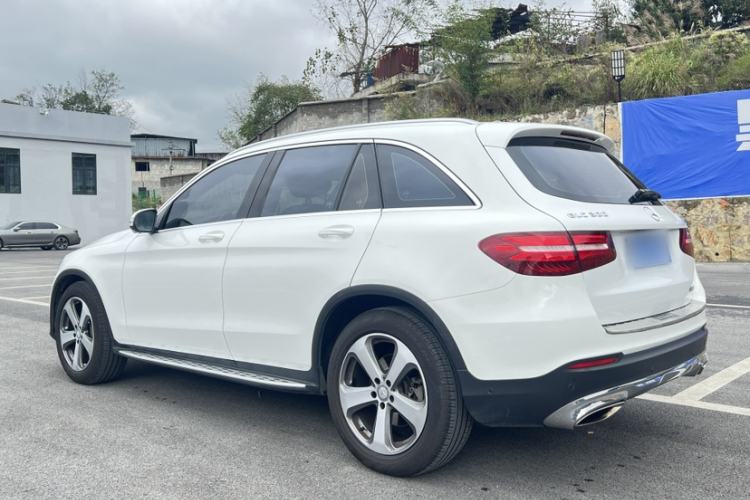 Used Mercedes-Benz GLC 2016 GLC 300 4MATIC Dynamic Model