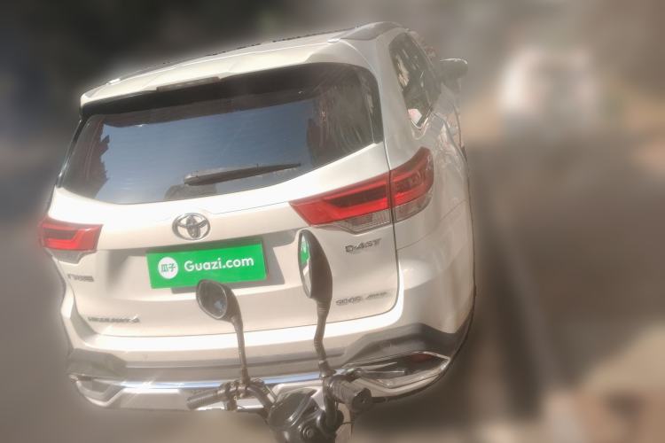 Used Toyota Highlander 2018 2.0T Four-Wheel Drive Luxury Version 7 Seats China VI Standard
