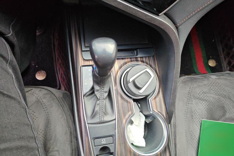 Used Toyota Camry 2019 2.0G Luxury Edition China VI Standard