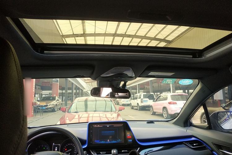 Used Toyota C-HR 2020 2.0L Luxury Edition
