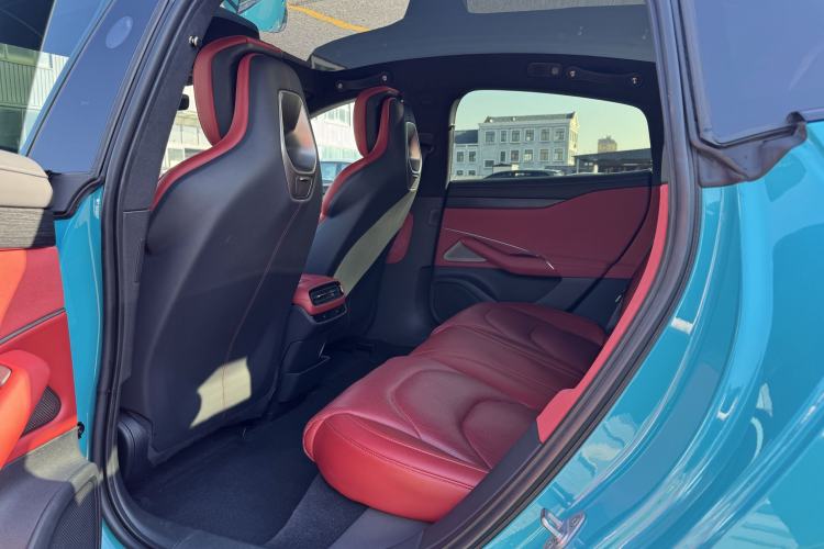 Used  SU7 2024 Four-Wheel Drive Ultra-Long Range Advanced Intelligent Driving Max Edition
