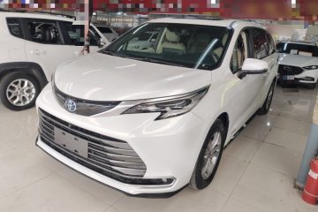 Used Toyota Sienna 2021 2.5L Hybrid Ultimate Edition