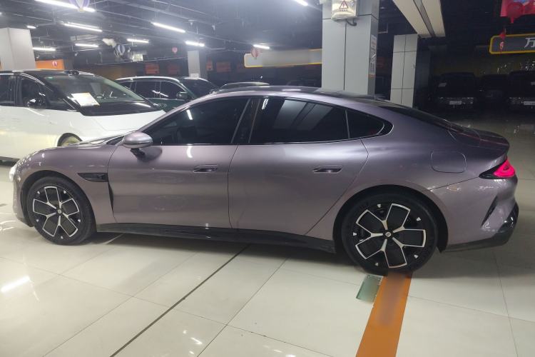 Used  SU7 2024 Rear-Drive Ultra-Long Range Advanced Pro-Level Intelligent Driving Version