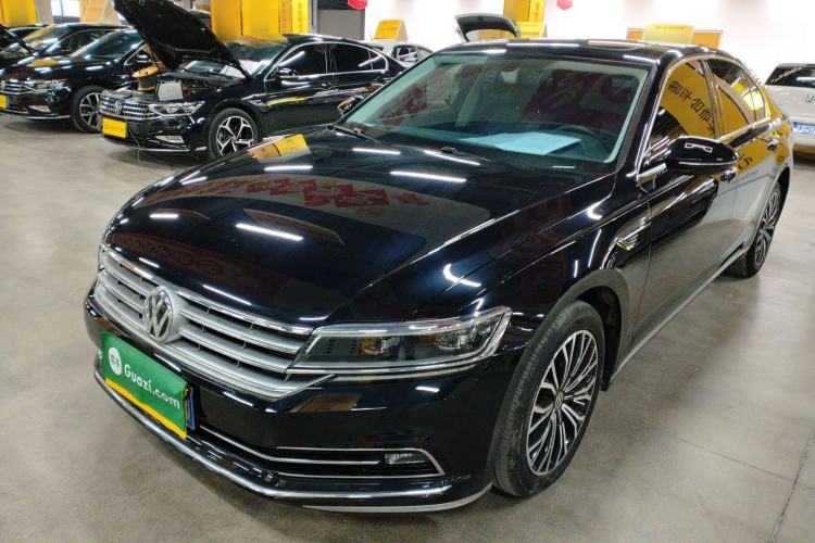 Used Volkswagen Phideon 2019 380TSI Two-Wheel Drive Business Edition China VI Standard
