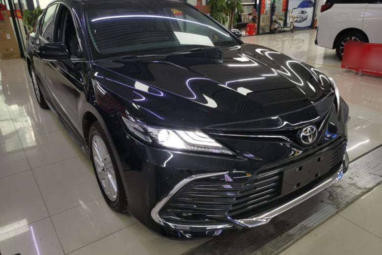 Used Toyota Camry 2023 2.0G Luxury Edition