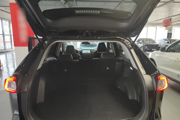 Used Toyota Wildlander 2023 2.0L CVT Two-Wheel Drive Luxury PLUS Edition
