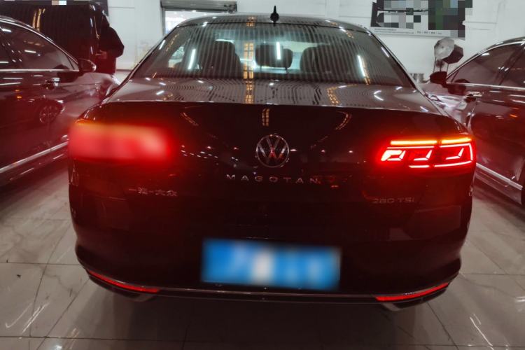 Used Volkswagen Magotan 2025 Zhongxiang Version 280TSI DSG Comfort Edition
