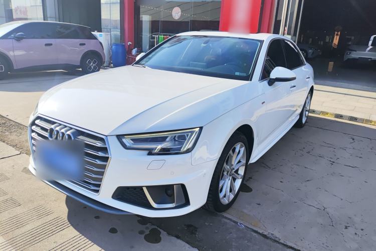 Used Audi A4L 2019 40 TFSI Fashion Edition China VI Emission Standard
