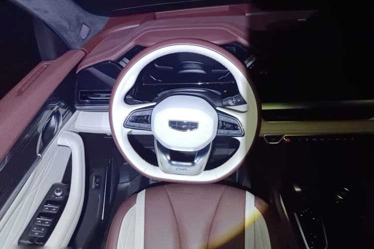 Used Geely Auto Monjaro L 2024 2.0TD High-Power Automatic Two-Wheel Drive Skyline Edition