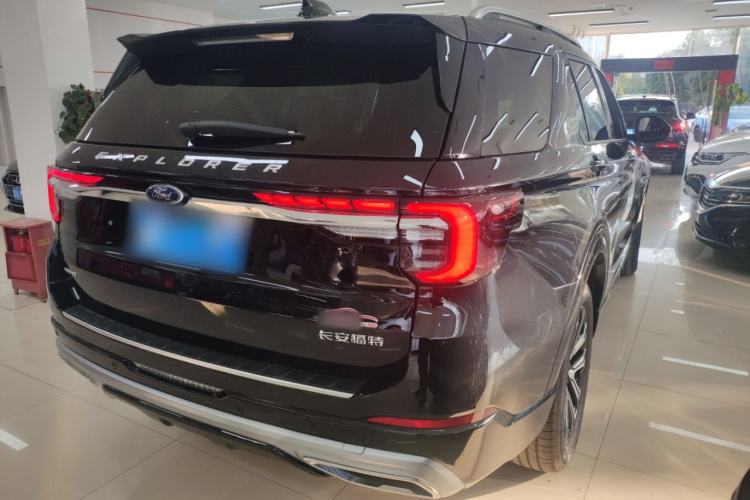 Used Ford Explorer 2024 2.3T EcoBoost Four-Wheel Drive Titanium Edition 6 Seats