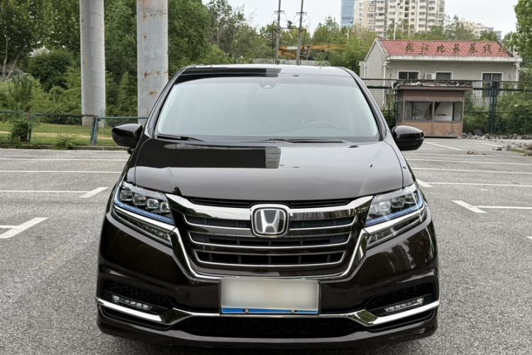 Used Honda Elysion 2019 2.0L Hybrid Luxury Edition
