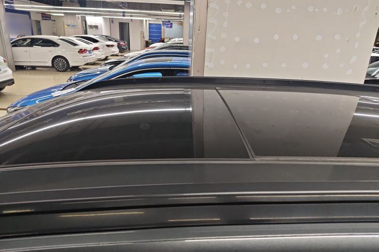 Used Chevrolet Orlando 2019 Redline 530T Automatic Enjoyment Version (5+2 Seating) China VI
