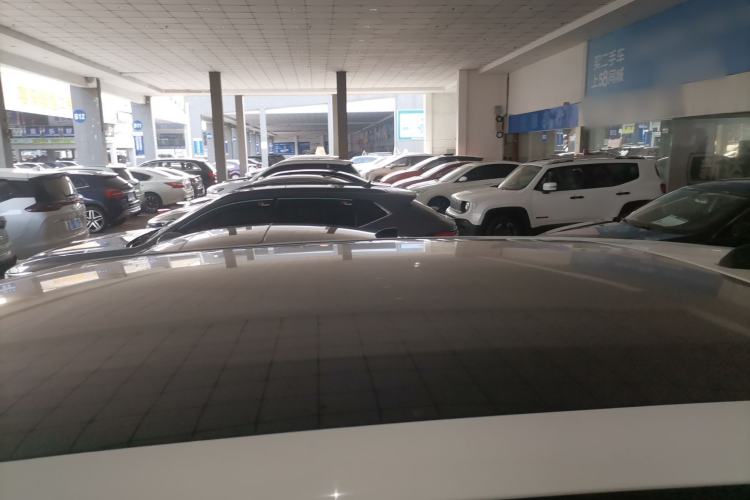 Used Land Rover Discovery Sport 2020 200 PS Family Edition
