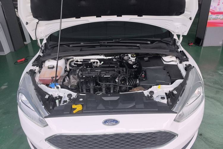 Used Ford Focus 2017 Hatchback 1.6L Automatic Comfort Plus SmartDrive Edition
