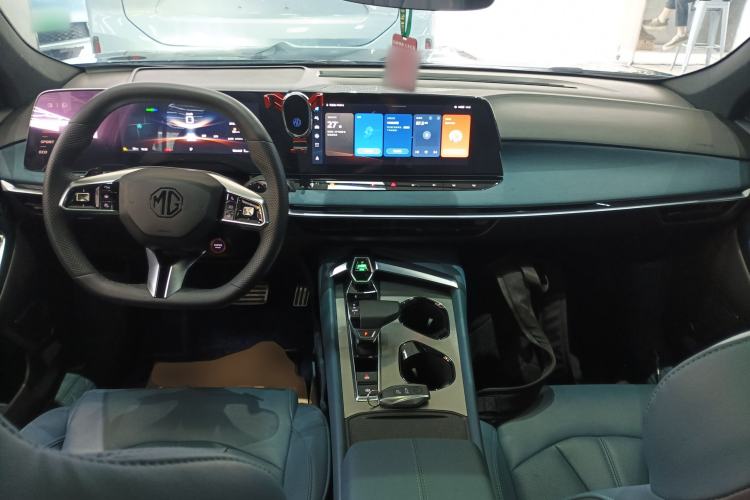 Used MG 7 2023 2.0T Automatic Hunter Luxury Edition
