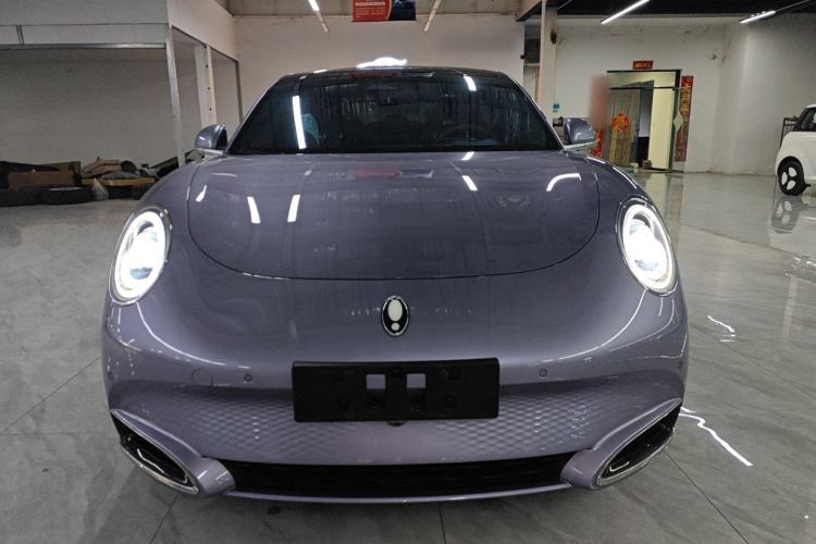 Used ORA Lightning Cat 2022 555 km Luxury Edition
