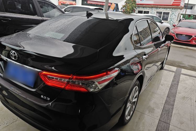 Used Toyota Camry 2021 2.0G Luxury Edition