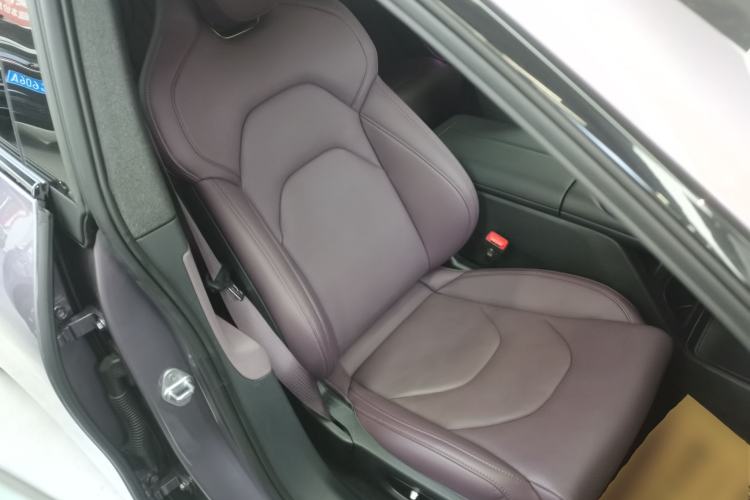 Used  SU7 2024 Rear-Drive Long-Range Intelligent Driving Version
