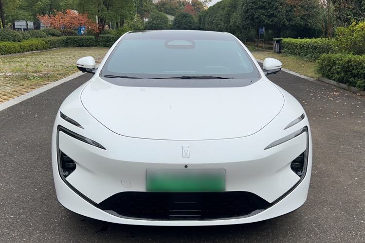 Used  12 2025 Ultra Extended-Range Edition
