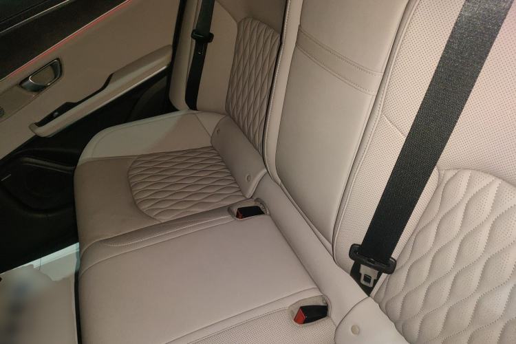 Used BYD Han 2025 DM-i Intelligent Driving Edition 125KM LiDAR Flagship Model
