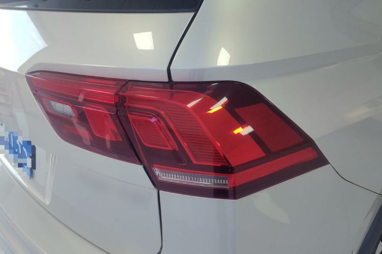 Used Volkswagen Tiguan L 2021 330TSI Automatic Two-Wheel Drive R-Line Enhanced Edition
