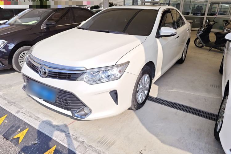 Used Toyota Camry 2015 2.0G Premier Edition

