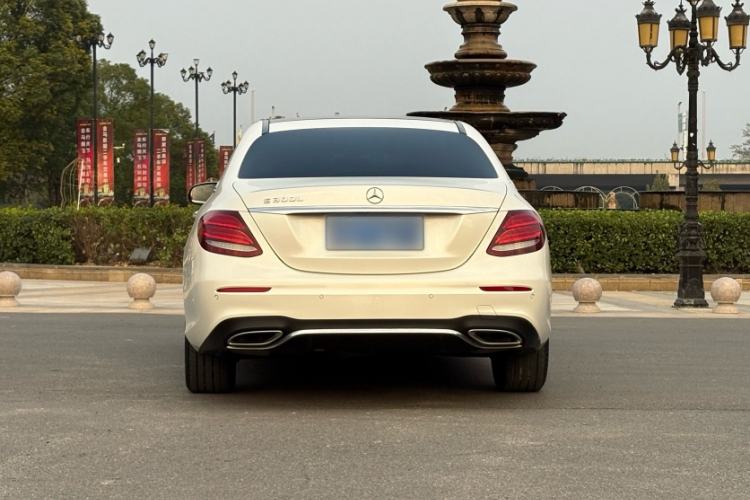 Used Mercedes-Benz E-Class 2019 E 300 L Sporty and Stylish Model
