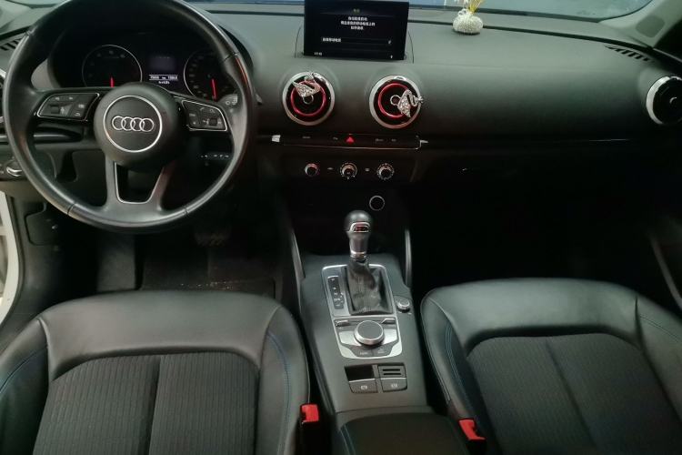 Used Audi A3 2019 Limousine 35 TFSI Fashion Edition China VI Emission Standard