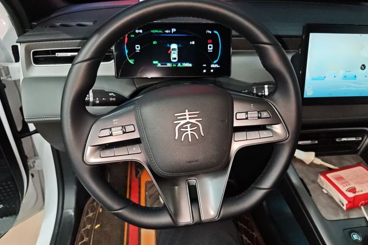 Used BYD Qin PLUS 2025 DM-i Smart Drive 55KM Leading Model
