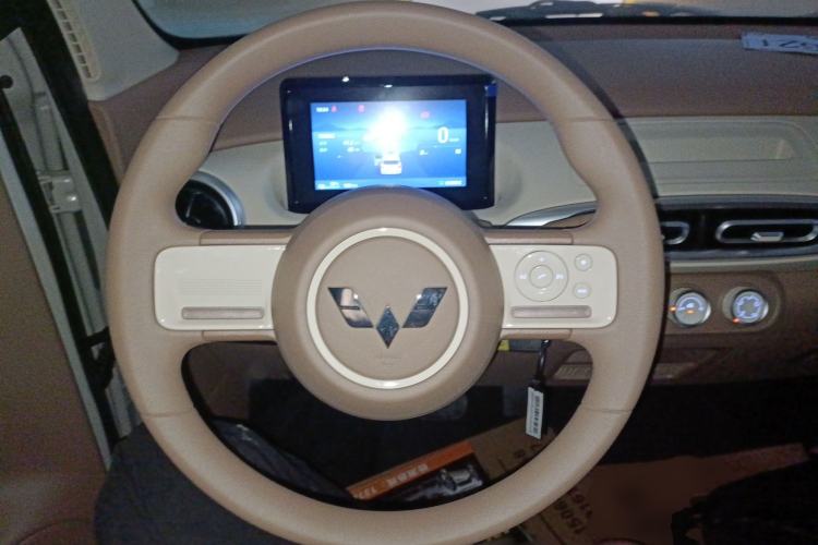 Used Wuling Hongguang MINIEV 2025 Four-Door Version Advanced Edition