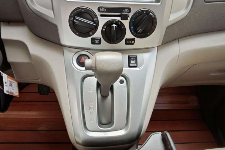 Used Nissan NV200 2018 1.6L CVT Luxury Model
