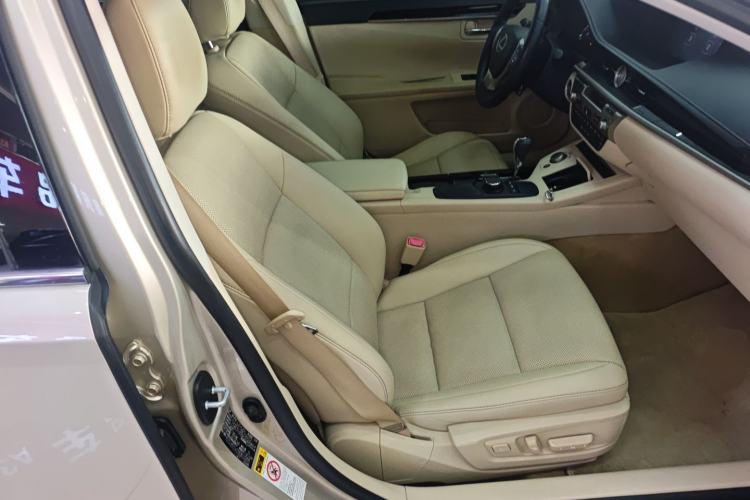 Used Lexus ES 2014 250 Elite Edition