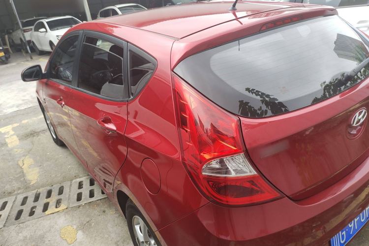 Used Hyundai Verna Ray 2014 1.4L Automatic GLX
