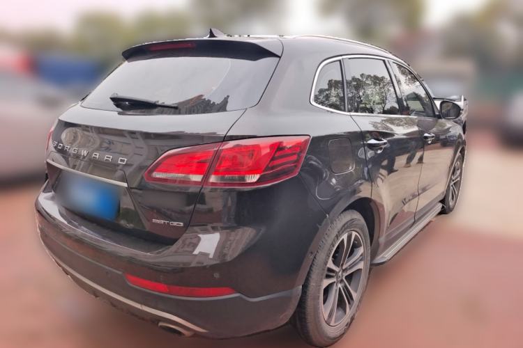 Used BORGWARD BX7 2016 28T Two-Wheel Drive Luxury Version 5 Seats
