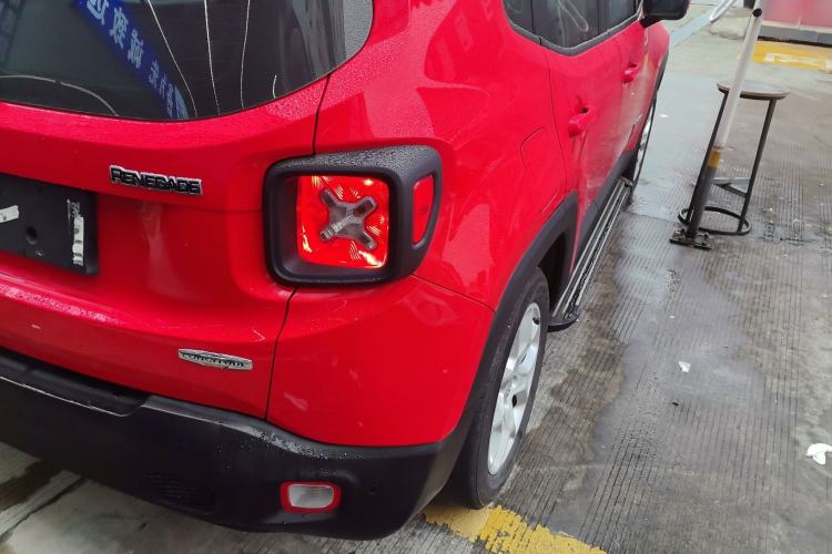 Used  Renegade 2017 180T Automatic High-Energy Version
