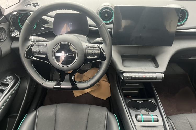 Used BYD Dolphin 2023 401km Knight Edition
